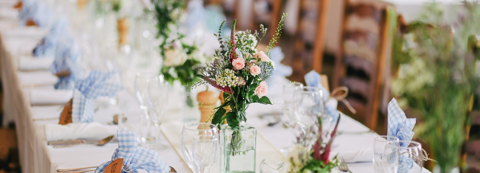 photos-by-lanty-O38Id_cyV4M-unsplash